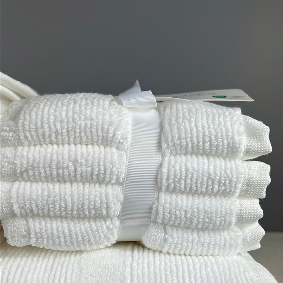 Kassa Spa White Bath Towel Set 100% Cotton 2 Bath 2 Hand 4 Wash Set of 8 NEW - Picture 3 of 8